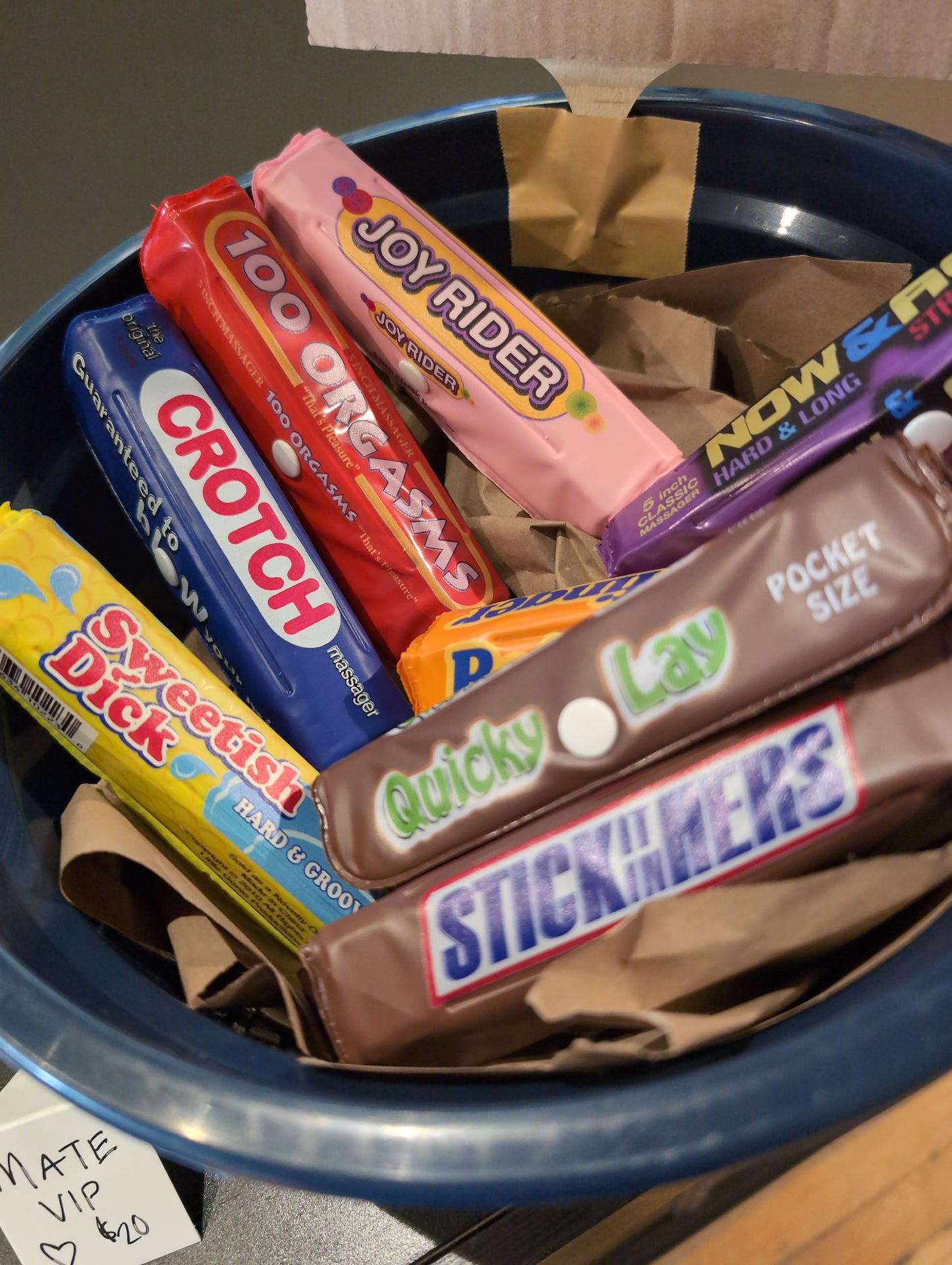 Candy bar vibes