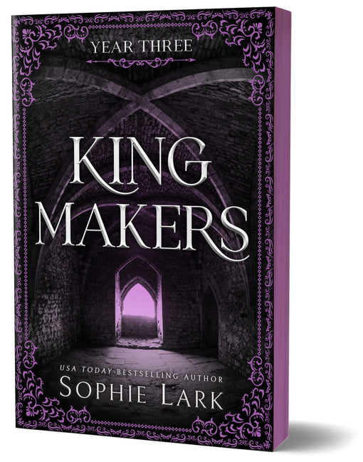 Kingmakers: Year Three (Deluxe Edition) (Special)